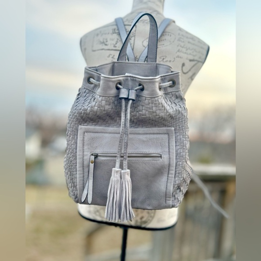 ModaLuxe Silver Platinum Backpack Satchel Bag Purse​​